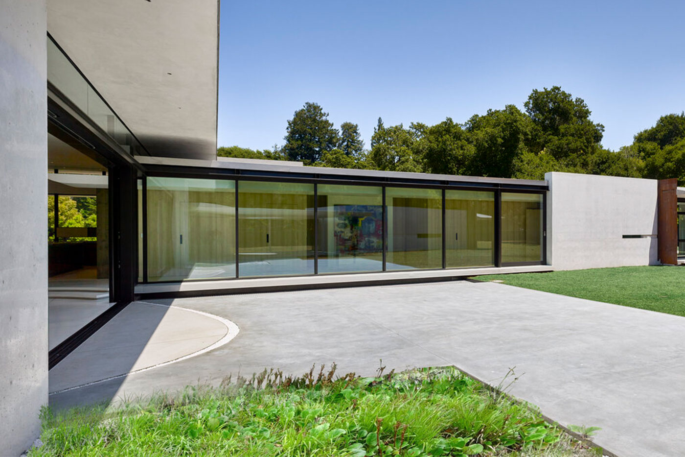 Atherton Unique Modern — photograph 4
